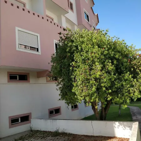 Апартаменти Castelos Da Rocha