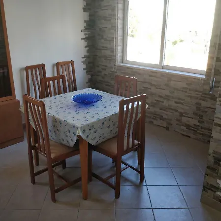Апартаменти Castelos Da Rocha